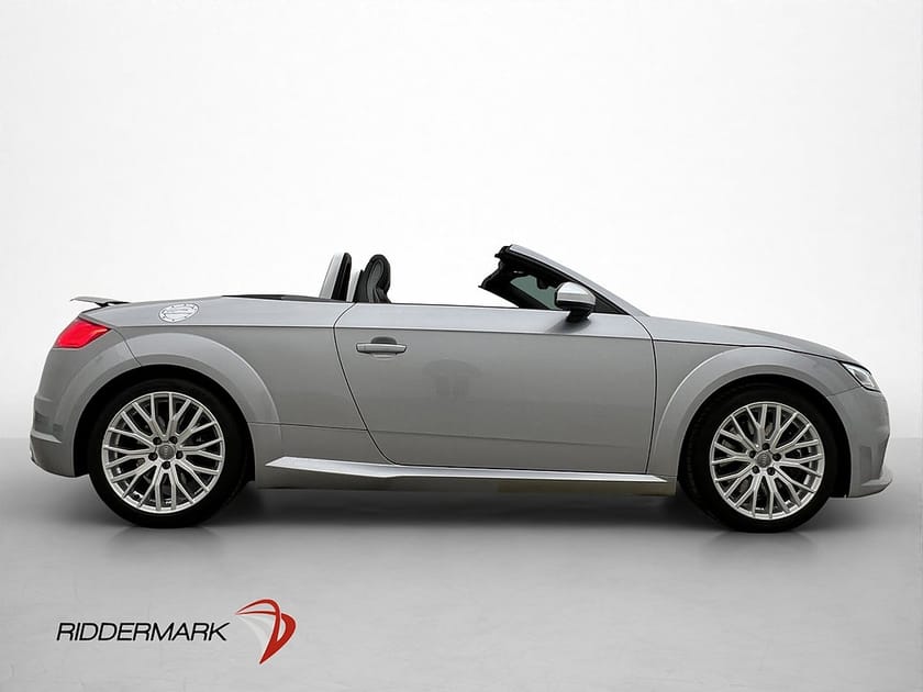 Bild 4 av Audi TTS Roadster 2.0 TFSI Quattro 310hk Cockpit En-Brukare