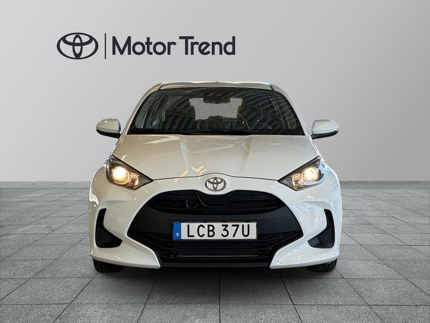Bild 5 av Toyota Yaris Hybrid 115 CVT 116hk,Active,3.750mil