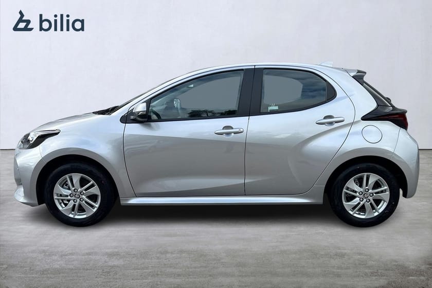 Bild 5 av Toyota Yaris Hybrid 115 1,5 HEV Active 3,45 Ränta Komfortpaket P-sensorer