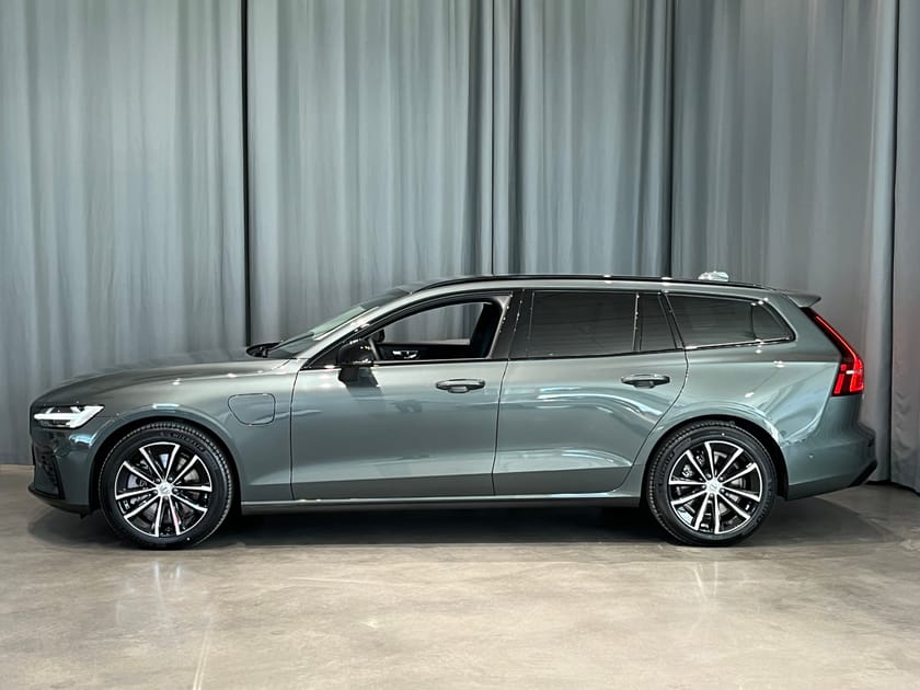 Bild 2 av Volvo V60 T6 Plus Dark Nordic Edition