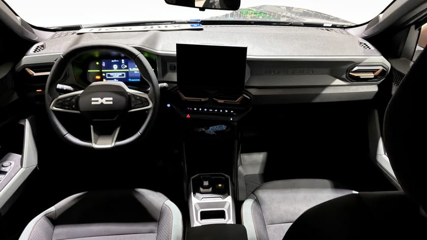 Bild 4 av Dacia Duster Hybrid 155 EXTREME MY26 DEMO