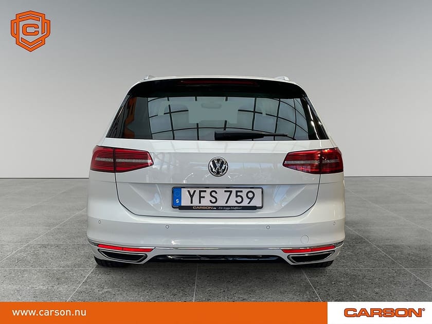 Bild 5 av Volkswagen Passat Sportscombi SC 2.0 TDI 4M R-line GT Backkamera Apple Drag