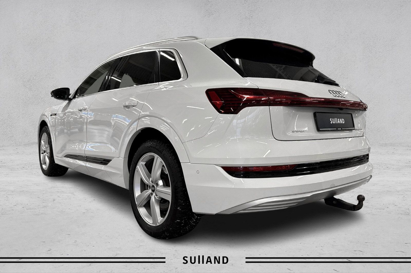 Thumnail bilde 2 av Audi e-tron 55 quattro