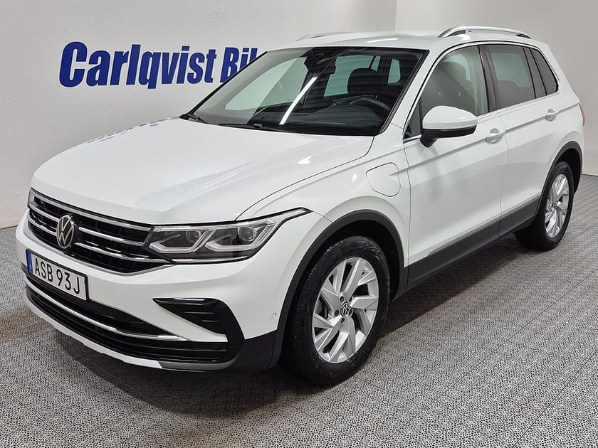 Bild 1 av Volkswagen Tiguan eHybrid Plug in 245HK Elegance