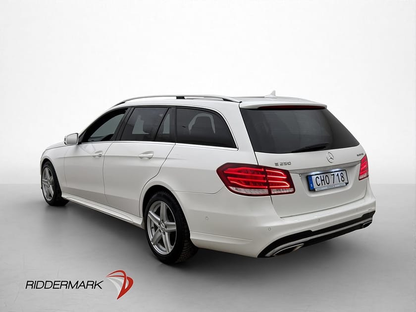 Bild 5 av Mercedes-Benz E 250 T BlueTEC 4MATIC 4M AMG Pano D-Värm Sensorer Halvskinn