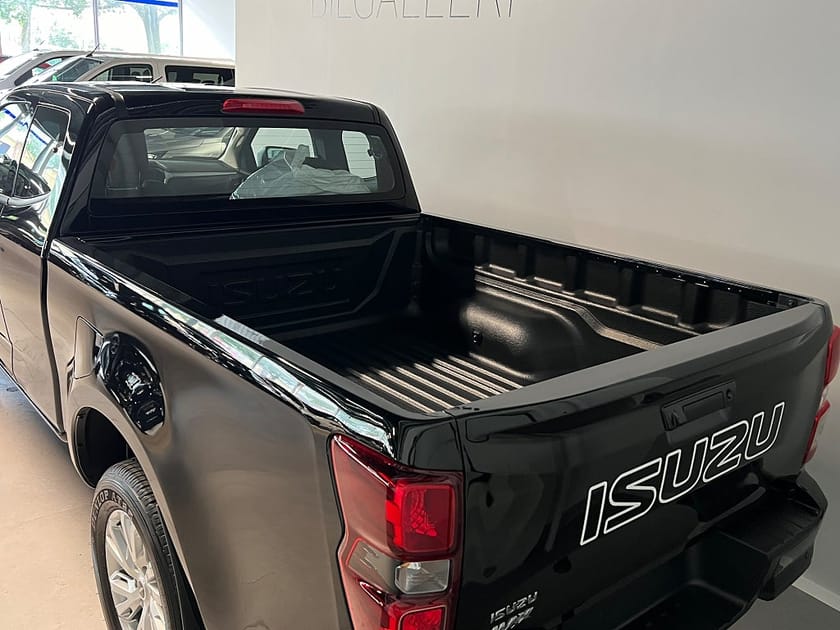 Bild 4 av Isuzu D-Max Space Cab Extended XRM 4WD Auto CNG