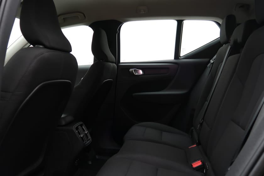 Bild 5 av Volvo XC40 T3 FWD aut Momentum Edition