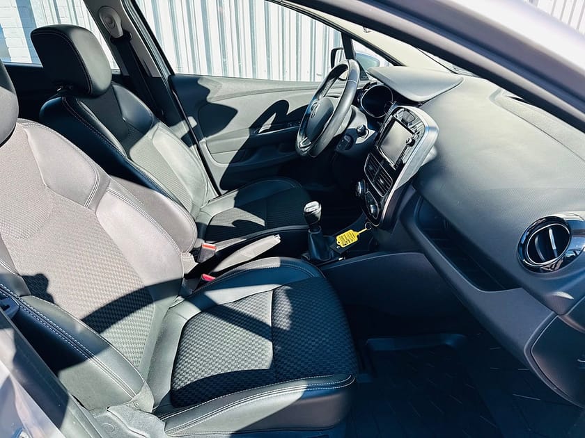 Bild 5 av Renault Clio Sport Tourer 0.9 TCE 90HK INTENS / NAVI