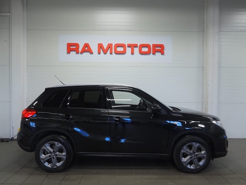 Bild 4 av Suzuki Vitara 1.6 VVT 120hk AllGrip 4x4 Exclusive Backkamera ACC