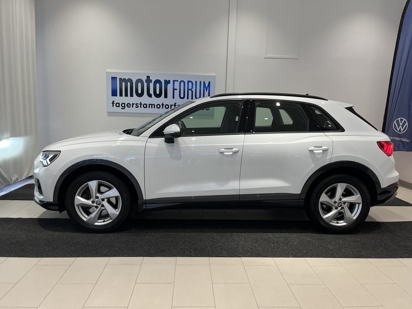Bild 2 av Audi Q3 40 TFSI quattro S Tronic 4WD  aut. Drag, Värmare, s&v hjul