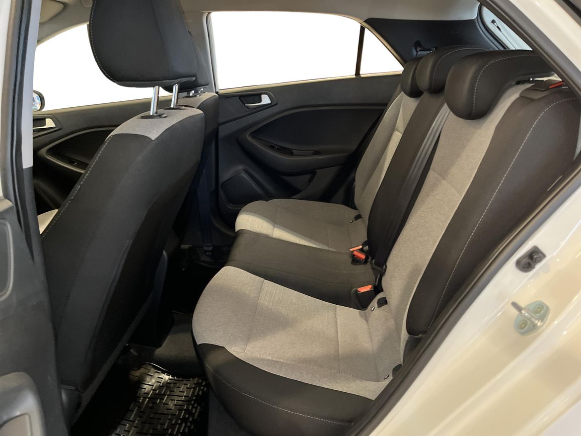 Hyundai i20 2016 - miniatyr 7