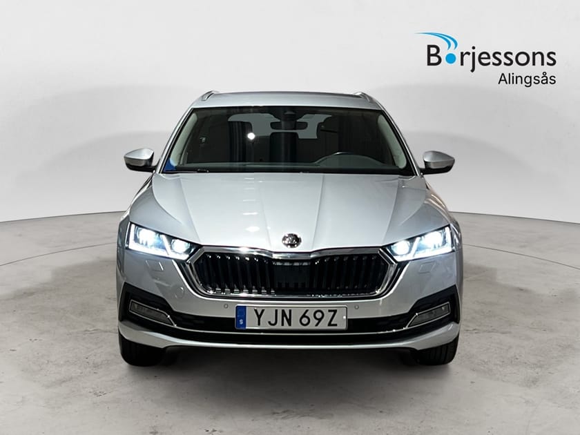 Bild 4 av Škoda Octavia Kombi Style TDI 150hk 4x4 Drag/Värmare/B-Kamera
