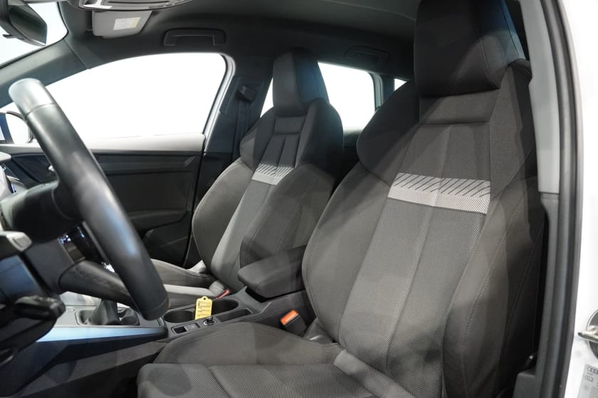 Bild 4 av Audi A3 Sportback 35 TFSI 150 hk