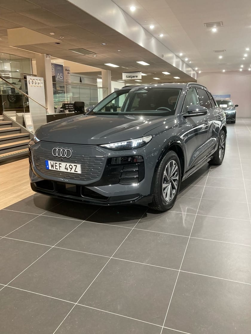 Bild 1 av Audi Q6 e-tron quattro SUV
