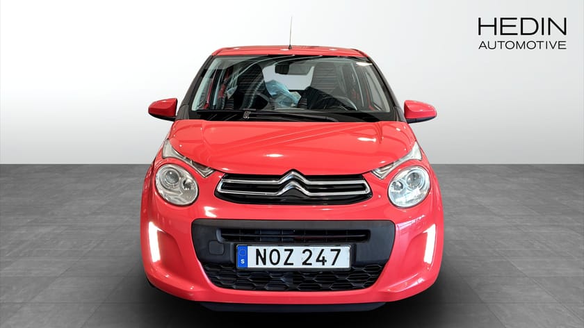 Bild 2 av Citroën C1 VTI 1,2 FEEL 82 HK RED SUNSET
