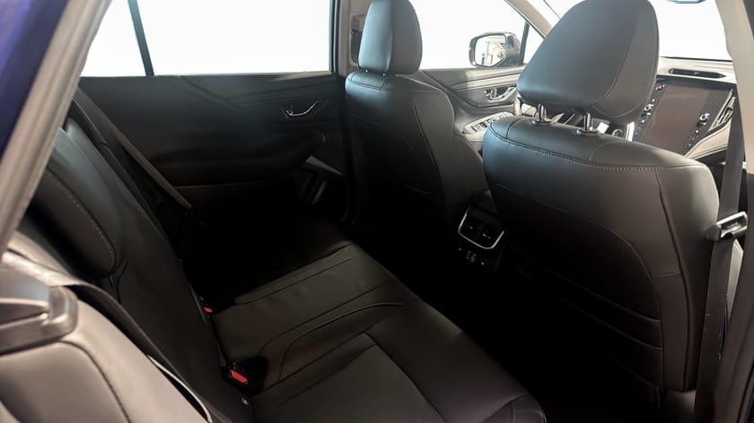 Bild 5 av Subaru Outback X-Fuel Limited, Vinterhjul och dragkrok ingår!