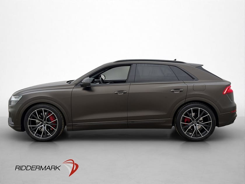 Bild 4 av Audi Q8 60 TFSI e quattro 462hk S-Line Competition Plus