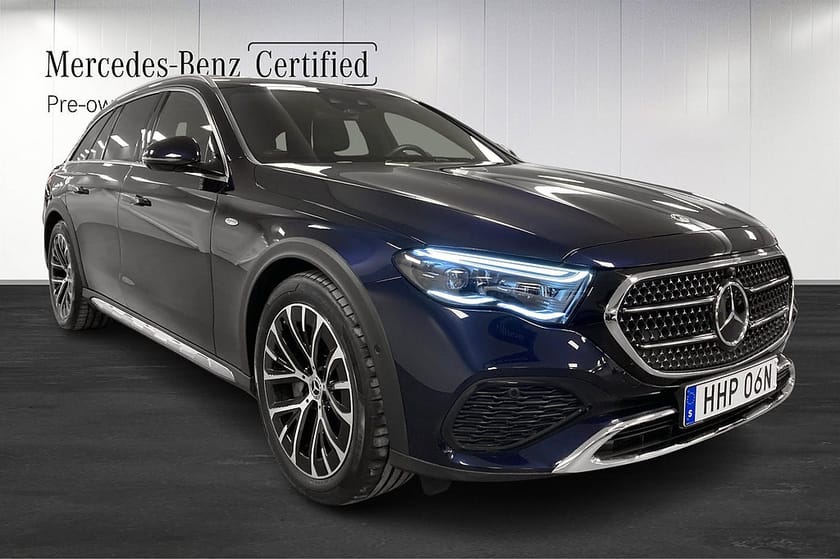 Bild 2 av Mercedes-Benz E 300 d e 4MATIC All-Terrain E300 de de 4M Drag Hyperscreen Burmester 360