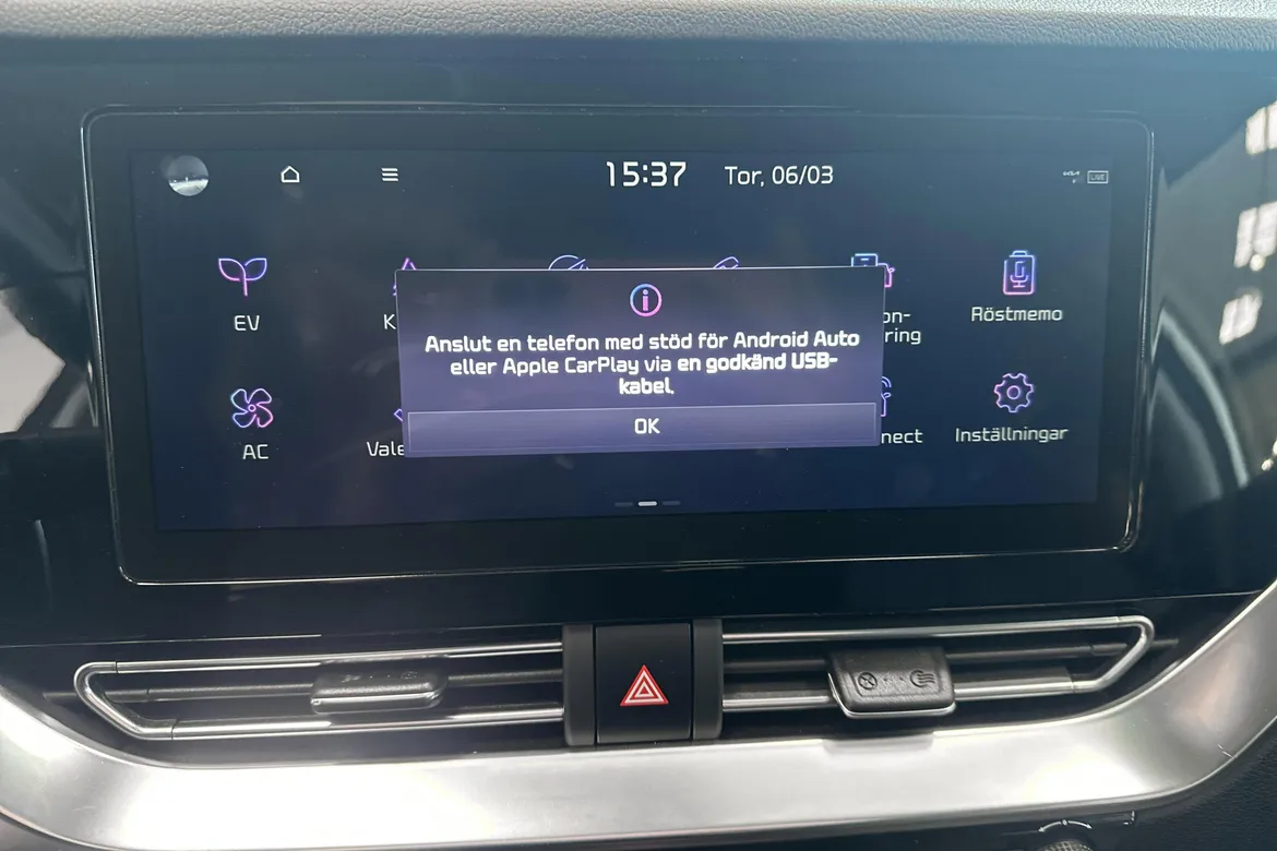 picture of a car