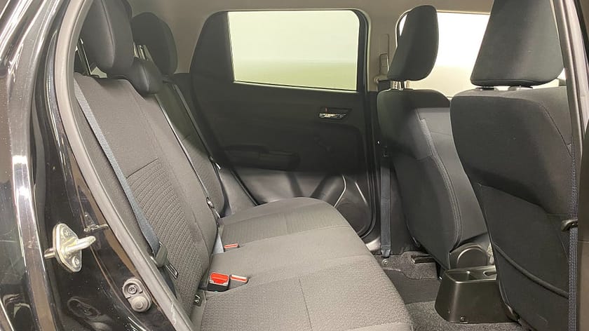 Bild 5 av Suzuki Swift Hybrid Select 83 hk  inkl Vinterhjul
