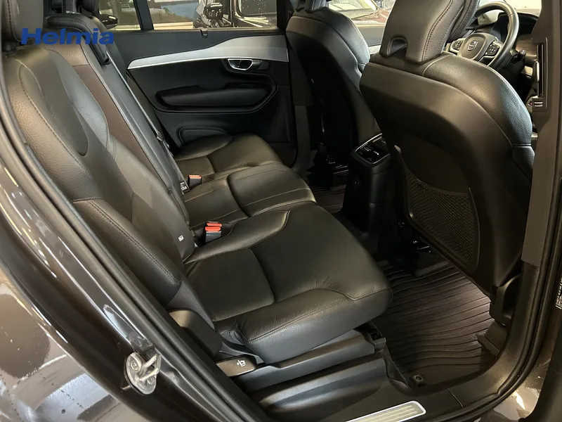 Bild 12 av 17 – Volvo XC90 7 Säten Recharge T8 Ultimate Dark