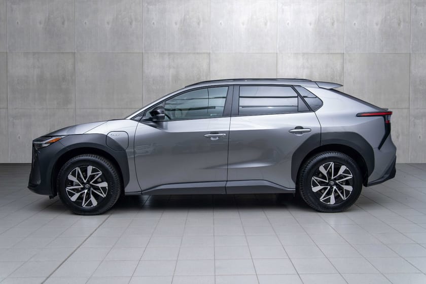 Bilde 3 av Toyota bZ4X AWD Active Tech