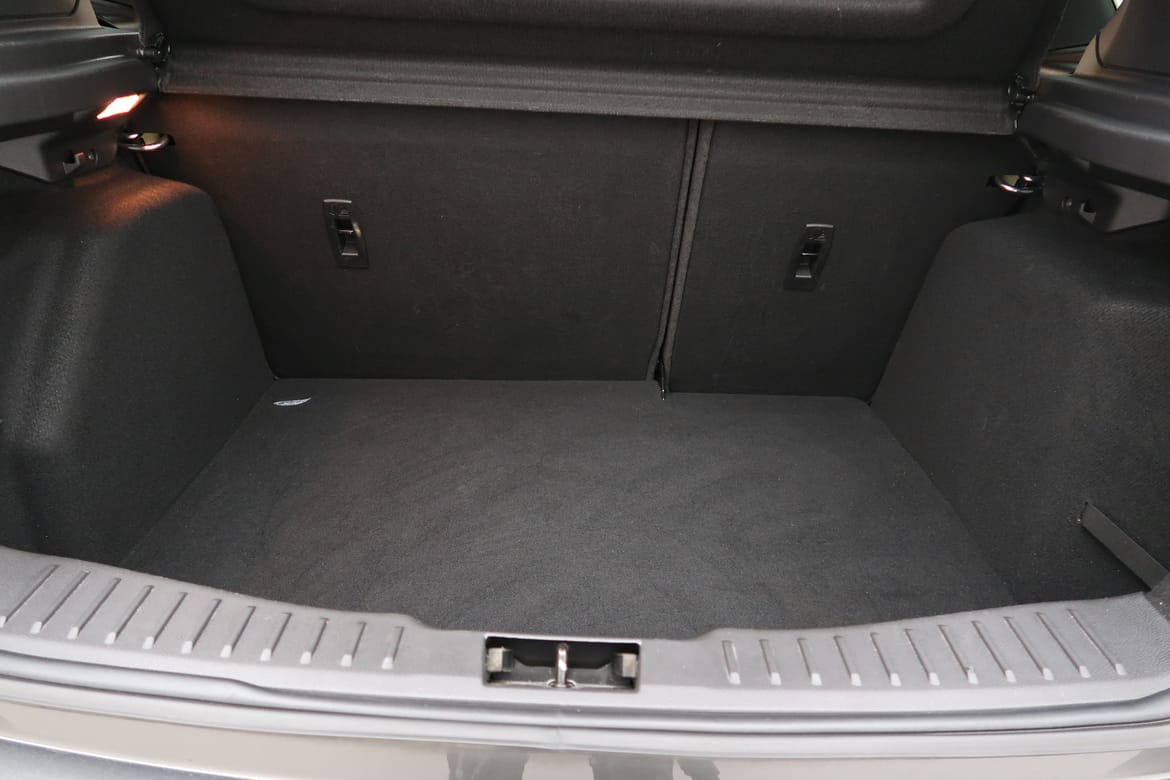 Ford Focus 2018 - miniatyr 15