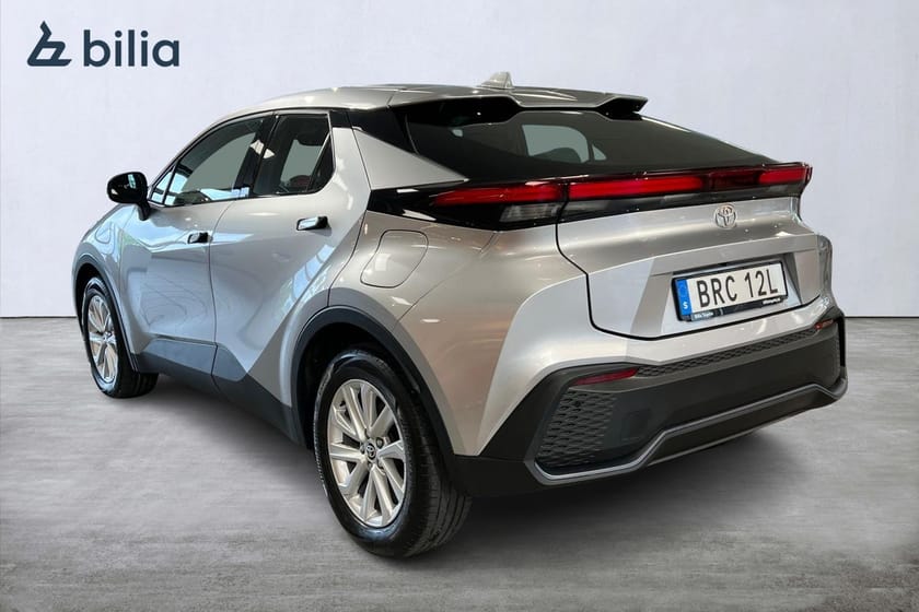 Bild 2 av Toyota C-HR PHEV 2,0 Laddhybrid Active Värmare Moms