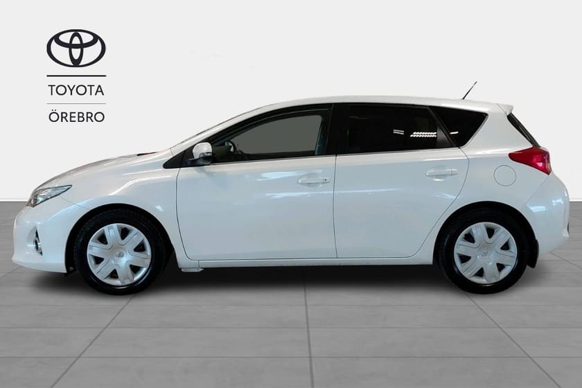 Bild 2 av Toyota Auris Hybrid Edition 50 Drag Mv V-hjul