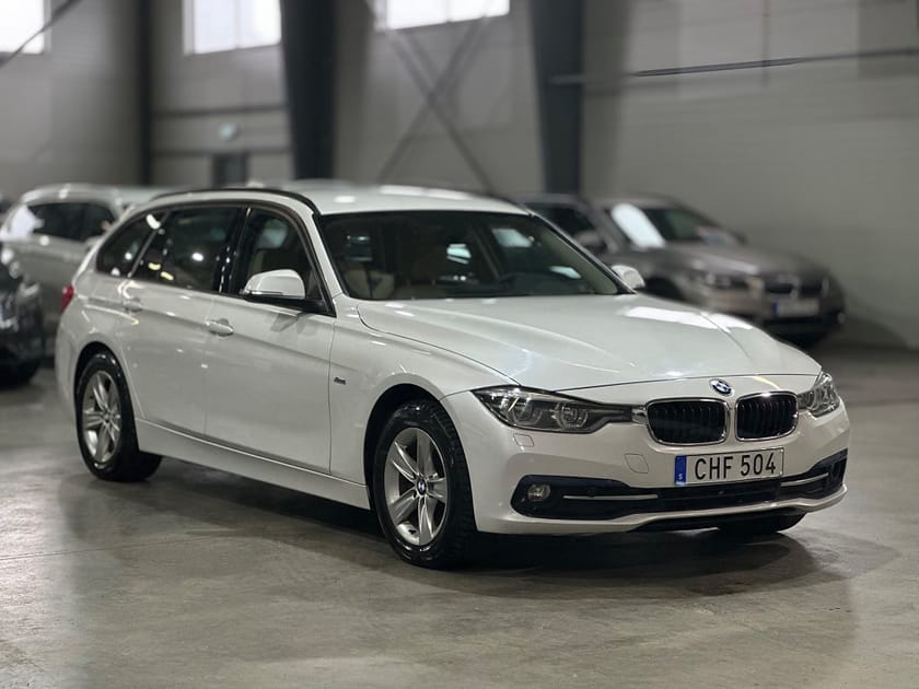 Bild 5 av BMW 320d xDrive Touring 320 Sport line M Ratt Läder El-Drag 190hk