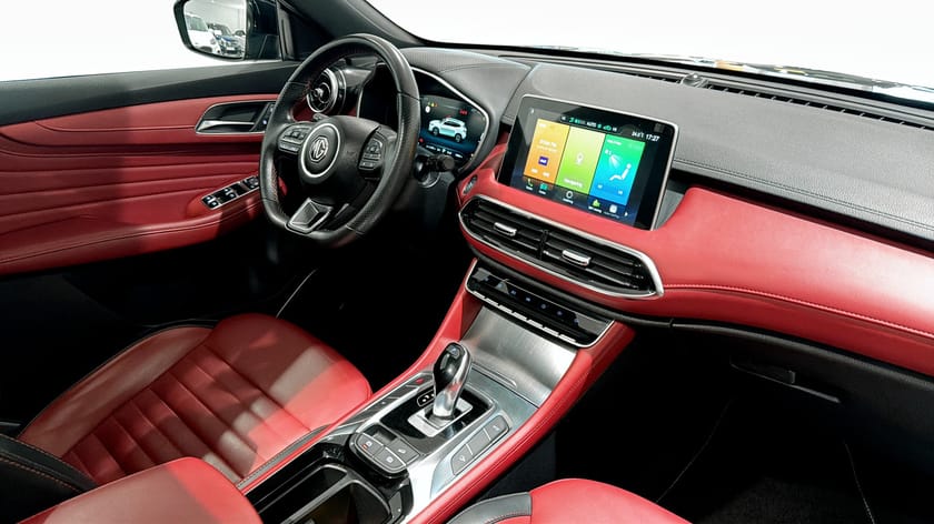 Bild 4 av MG EHS PHEV LUXURY 258hk Panorama 360 kamera Carplay, Avdragbar moms