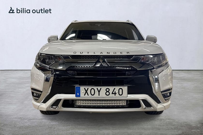 Bild 3 av Mitsubishi Outlander PHEV CVT Business 224hk Läder P-sensor 360°k