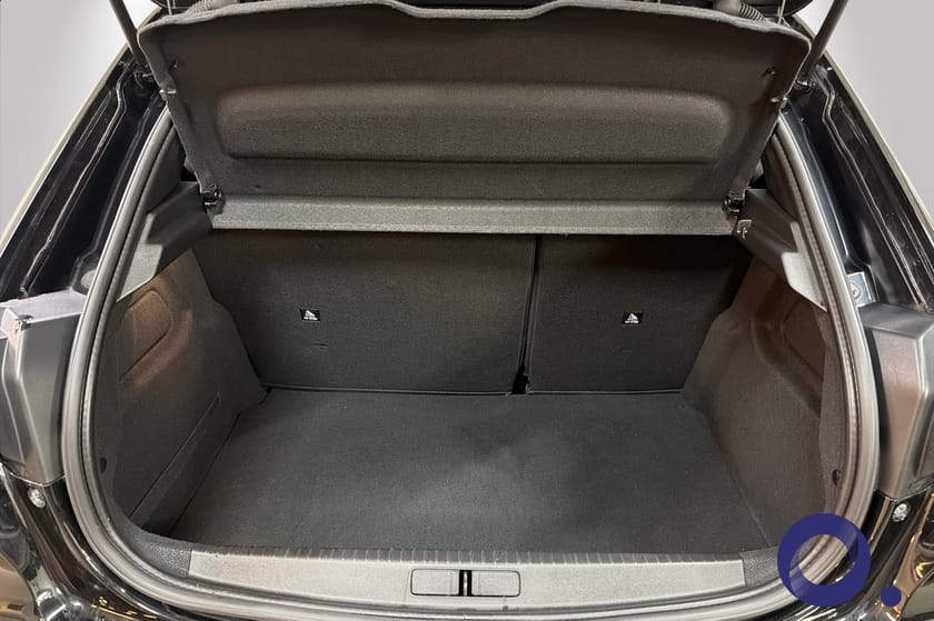 Bilde 5 av Peugeot e-208 Allure 136 hk | CRUISE CONTROL, KAMERA, CARPLAY++
