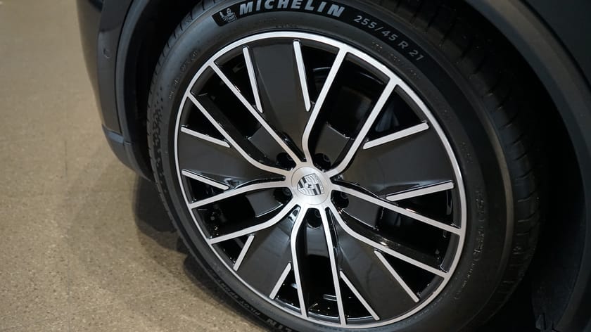 Bild 4 av Porsche Macan Electric 