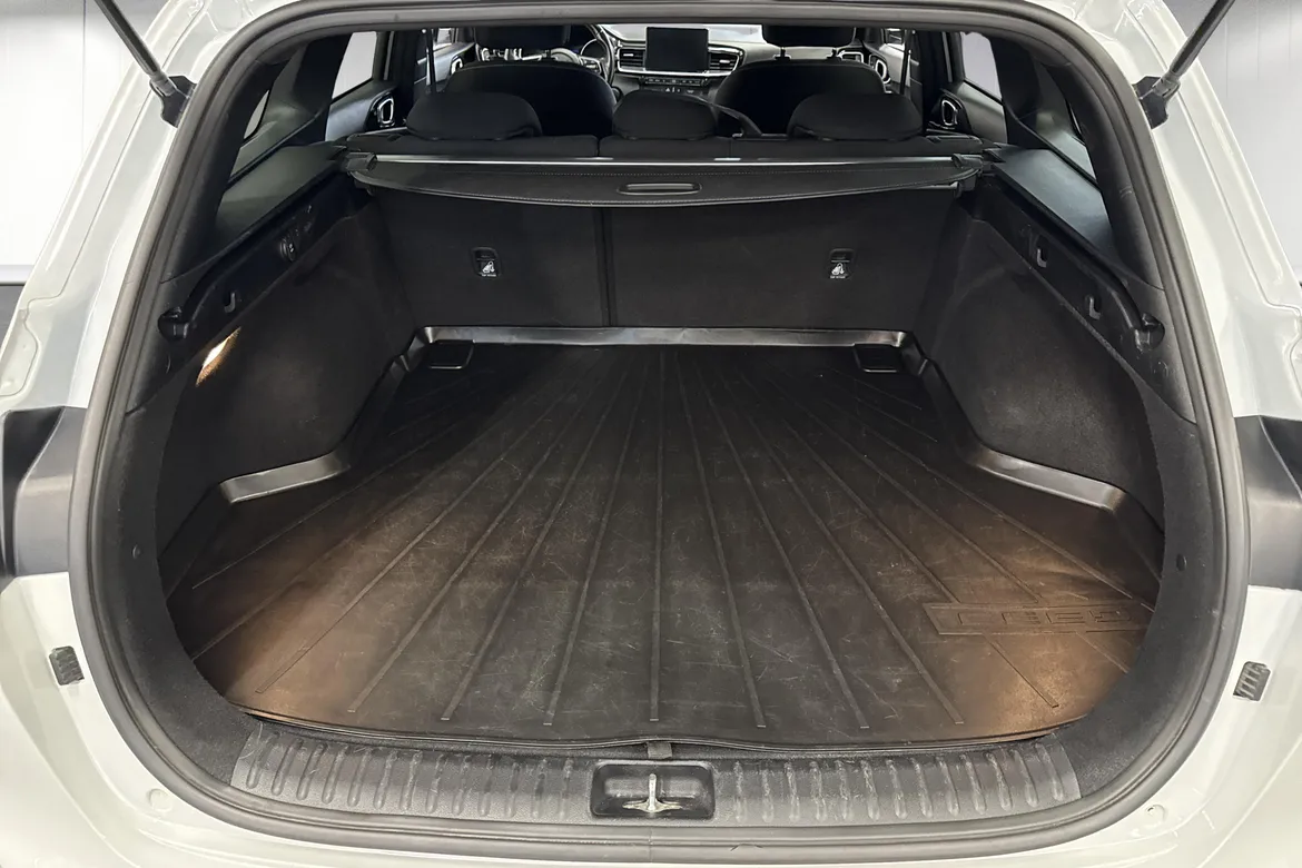 picture of a car
