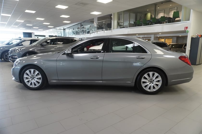 Bild 3 av Mercedes-Benz S 350 BlueTEC 7g-Tronic Business Värmare Drag 258hk