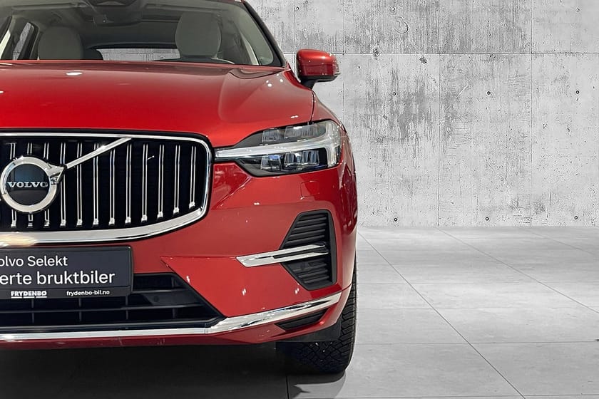 Bilde 4 av Volvo XC60 Recharge T6 Plus Bright KROK|PANO|H&K|19"