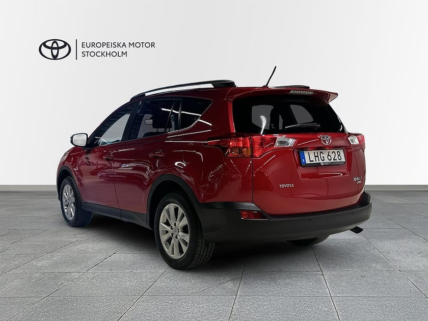 Bild 3 av Toyota RAV4 2,0 AUT AWD EXECUTIVE SKINN VINTERHJUL NAVI P-SENSORER