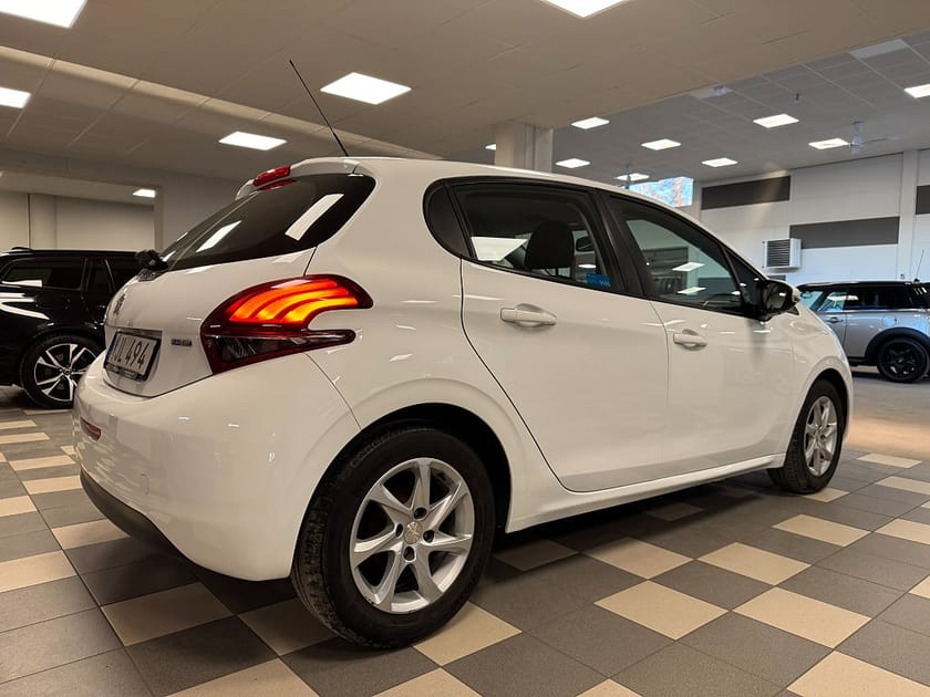 Bild 5 av Peugeot 208 5-dörrar 1.2 PureTech AppConnect Euro 6