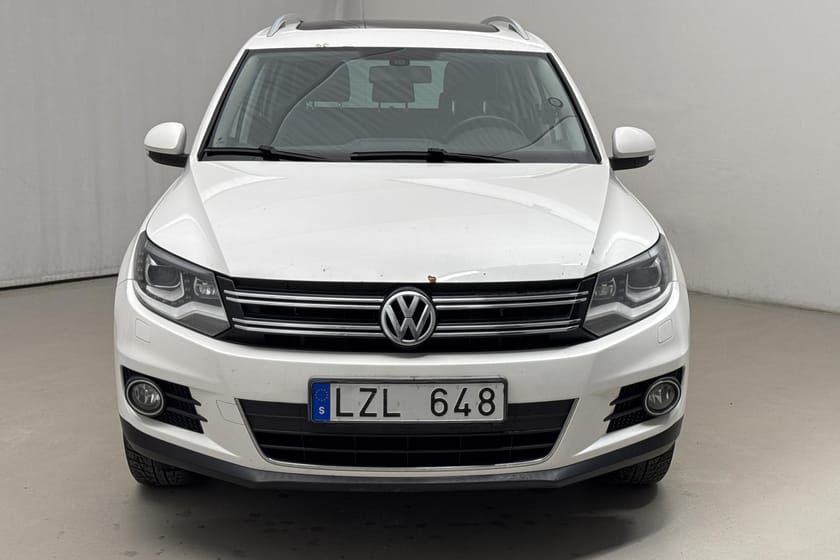 Bild 5 av Volkswagen Tiguan 2.0 TDI 4M (140hk) Sport & Style Pano