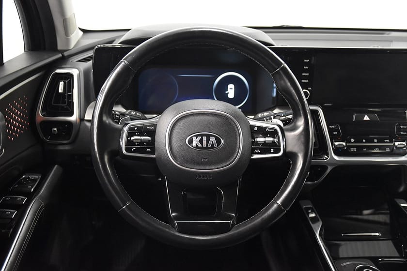 Bild 2 av Kia Sorento PHEV Advance 7-sits BOSE Rattv Navi Drag Moms