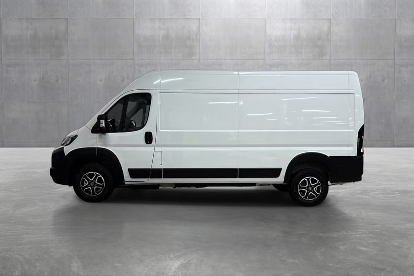 Bilde 2 av Toyota ProAce Max Van 42 Heavy L3 H2 Elektrisk 110kWh 270HK Comfort Plus
