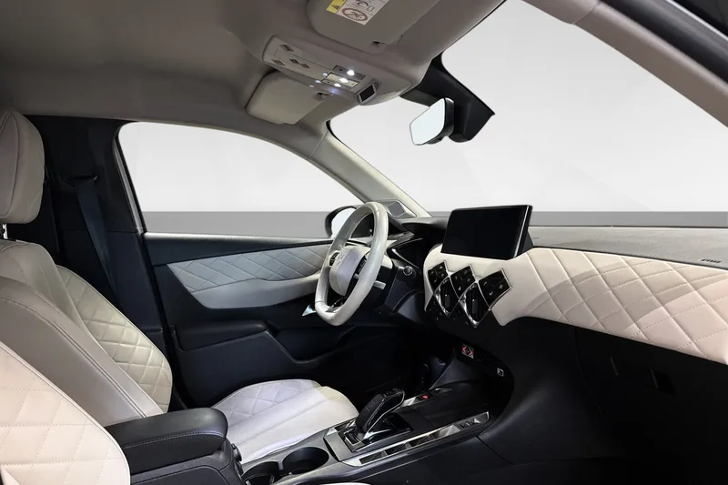 DS 3 Crossback E-TENSE bilde 18