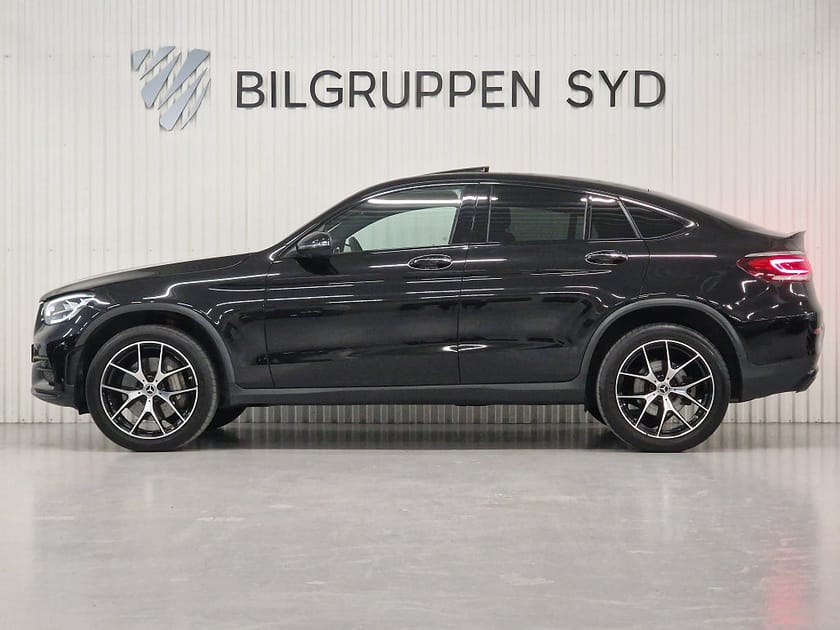 Bild 5 av Mercedes-Benz GLC 300 e Coupé 4MATIC 9G|AMG|Night|Taklucka|360°|Keyless|