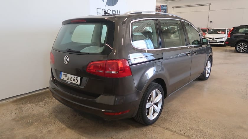 Bild 4 av Volkswagen Sharan *RÄNTEKAMPANJ 3.45% 7-sits 2.0 TDI 4M Drag Kamera Värma