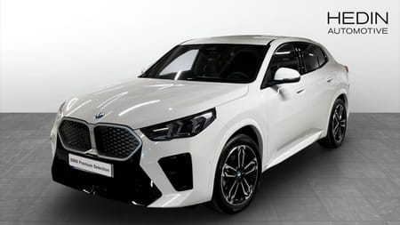 BMW iX2 xDrive30 xDrive 30  M-SPORT DRAGKROK PARK-ASSIST BACKKAMERA