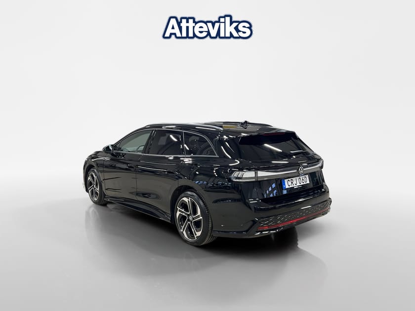 Bild 5 av Volkswagen ID.7 GTX Tourer 340hk Edition/Pano/Drag/HK