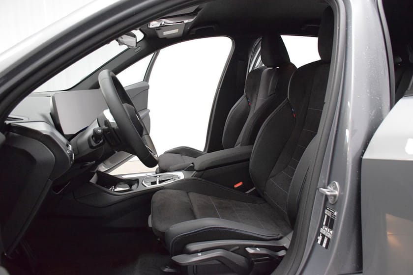 Bild 3 av BMW 120 M Sport | Rattvärme | Navi | Backkamera