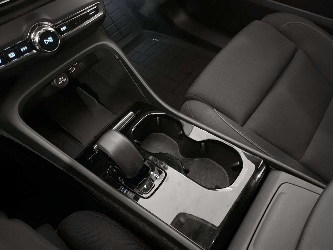 Volvo XC40 2023 - miniatyr 19