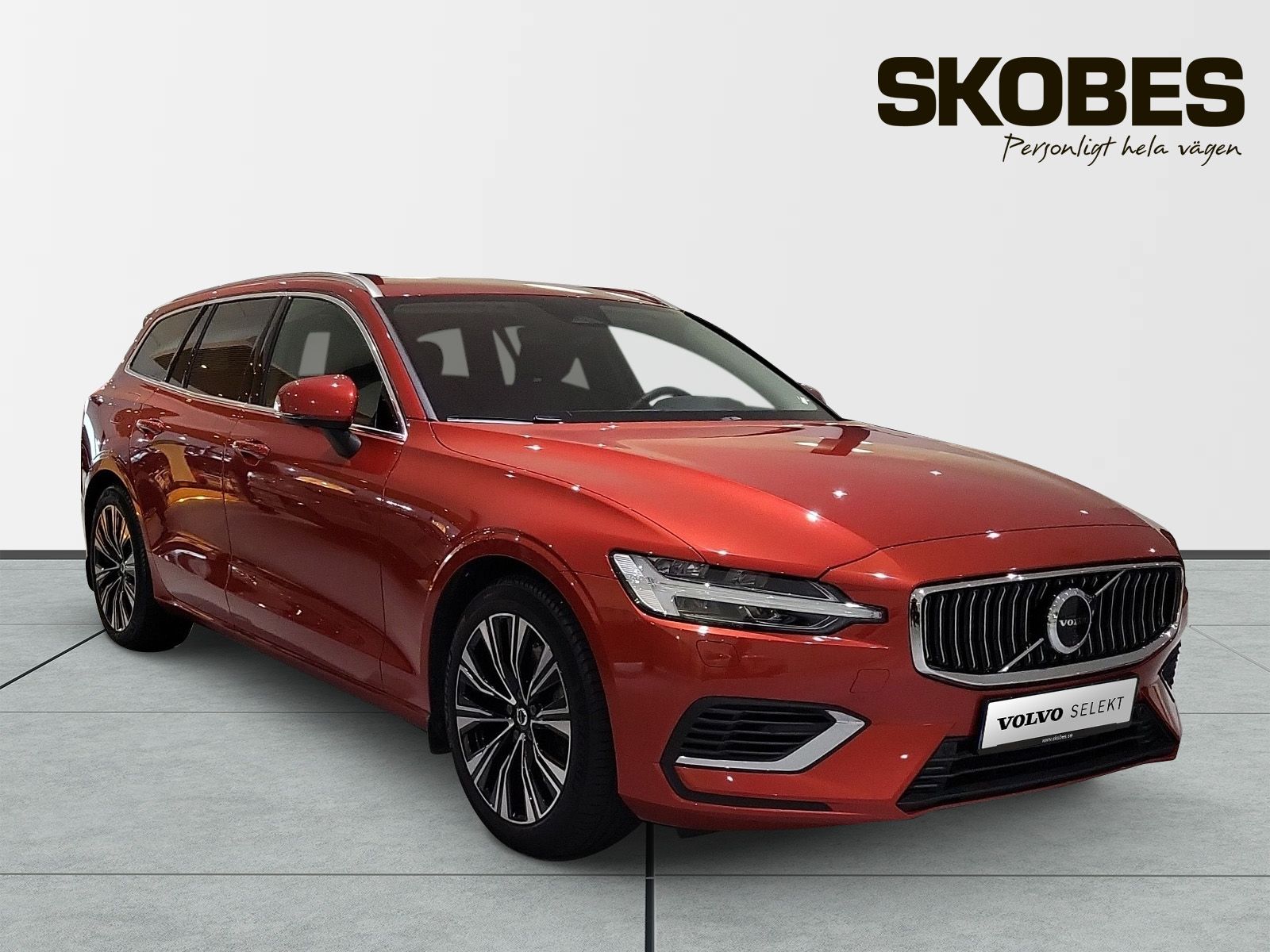 Volvo V60 Recharge T6 Core Edition